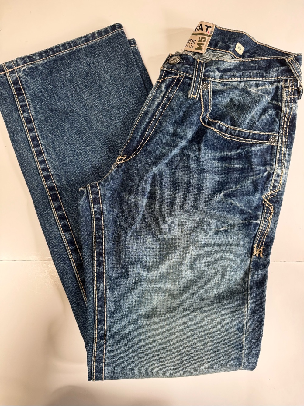 NWOT! Ariat M5 Jeans Men’s 31x32 Med Wash Straight Fit Straight Leg Denim Work
